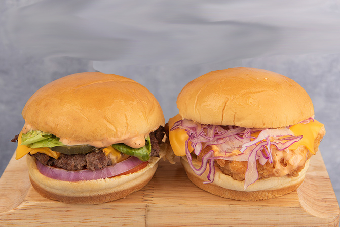 Sliders (Beef – Chicken – Veggie)