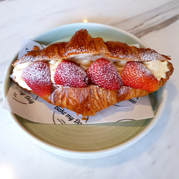 Strawberry Pastry Cream