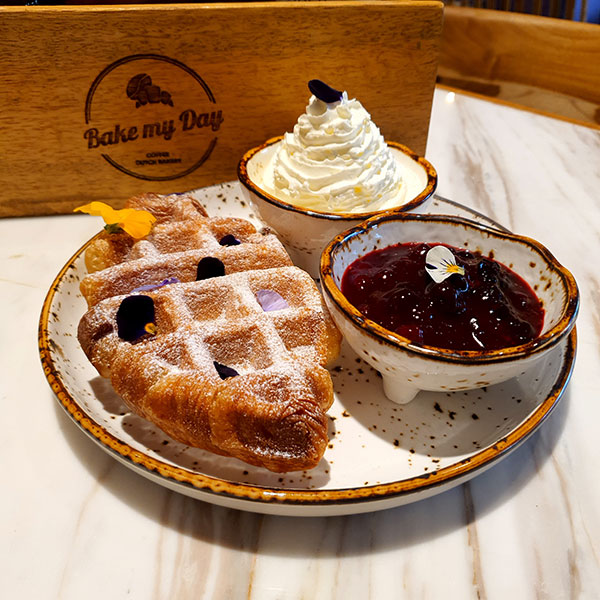 Sweet Croissant Waffle